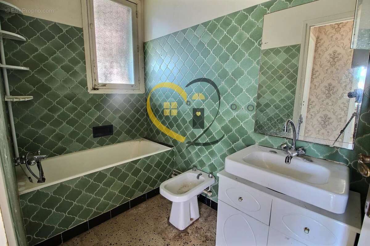 Maison à SAINT-GERMAIN-DU-PUY