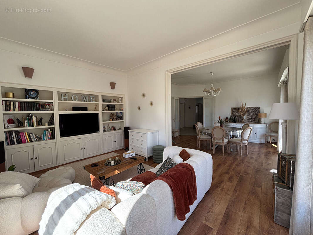 Maison La Ferte Bernard 9 pièce(s) 247 m2 - photo 2