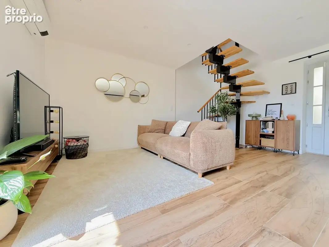 Appartement 72 m² à Chaponost  - photo 2