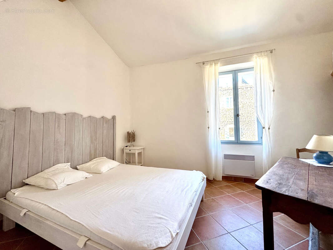 Maison à VAISON-LA-ROMAINE