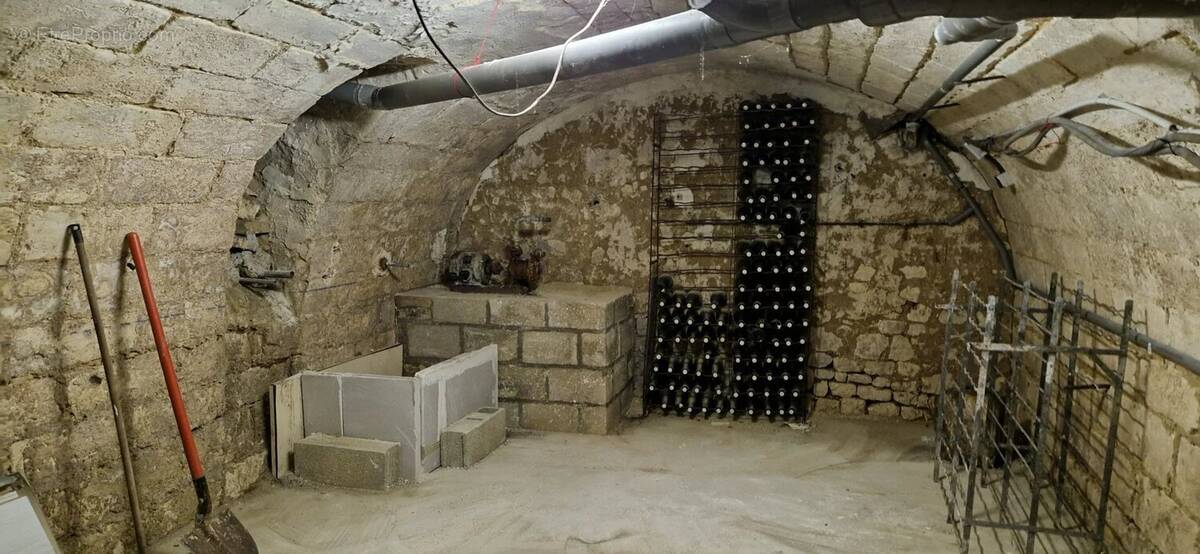 Maison à MISY-SUR-YONNE