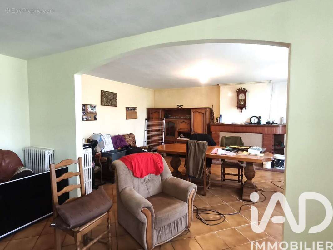 Maison 106 m² à Neuvicq  - photo 8