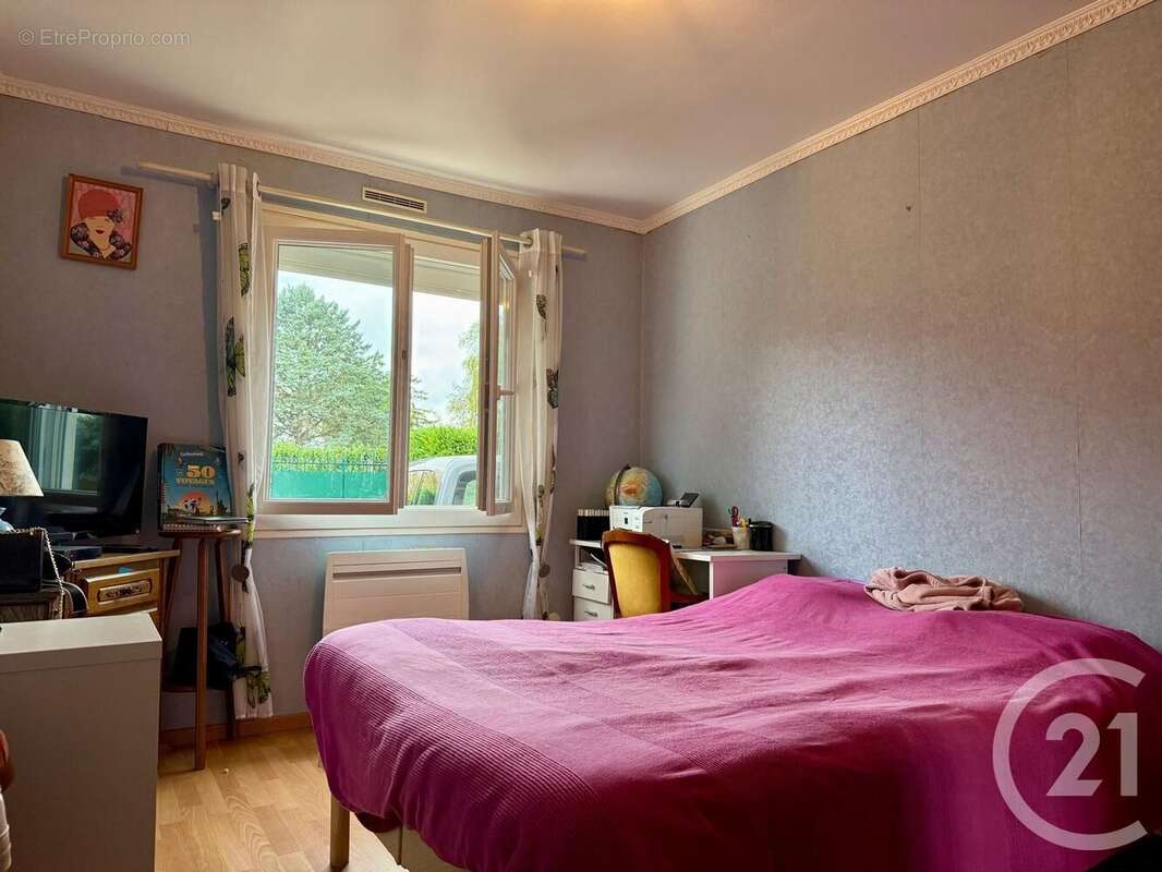 Maison à EZY-SUR-EURE