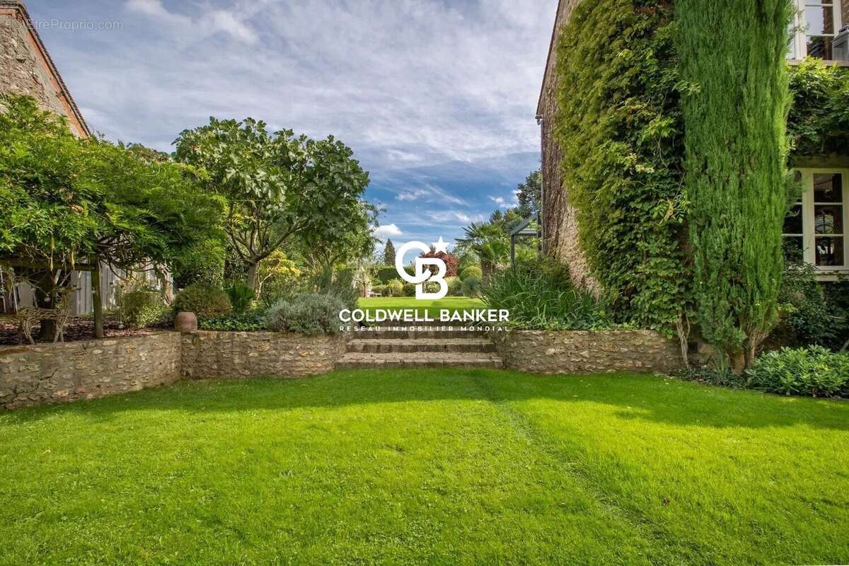 Maison à FEUCHEROLLES