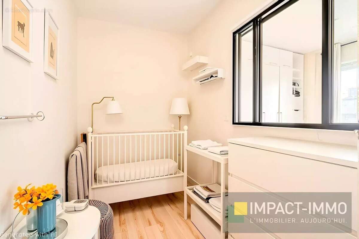 Appartement à PARIS-18E
