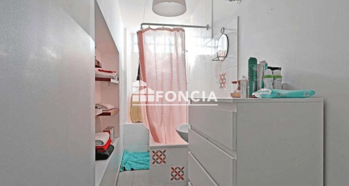 Appartement à SAINT-GENIES-DE-MALGOIRES