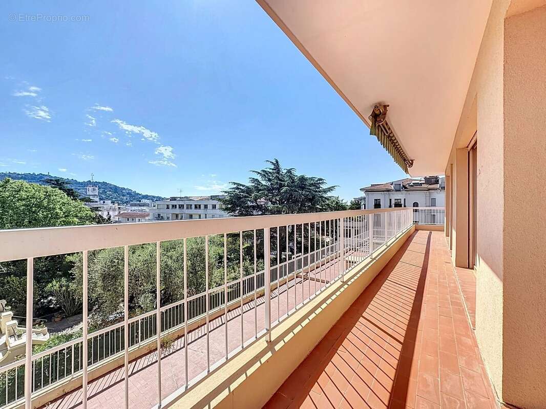 Appartement à CANNES