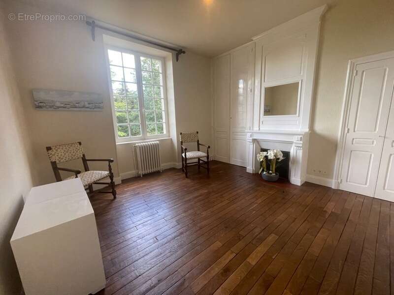 Très Belle maison de caractère  dans parc de 26900 m2 - photo 23
