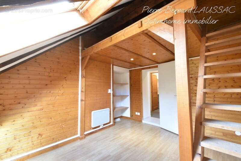 Appartement à AIGUEBELLE
