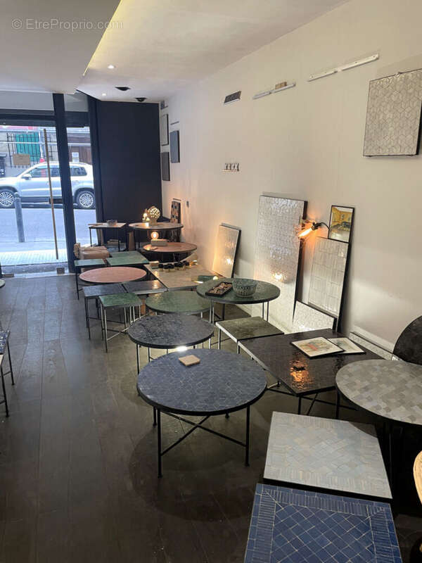 Autre à MARSEILLE-6E