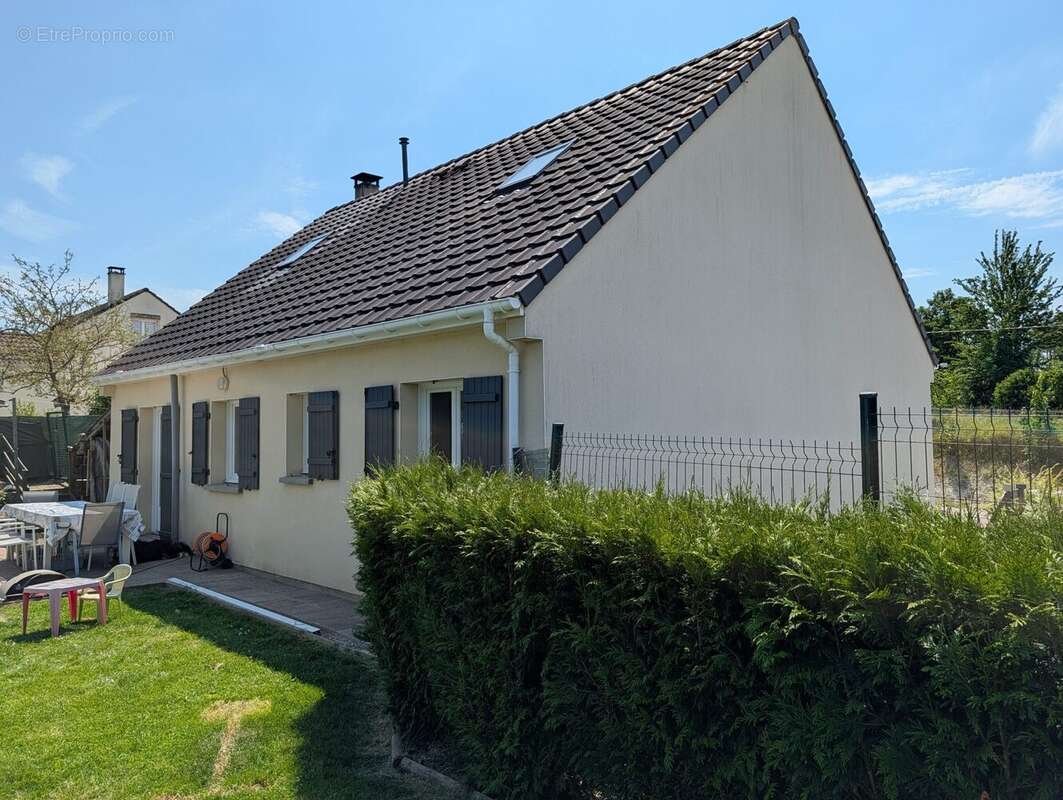 Maison à DELETTES
