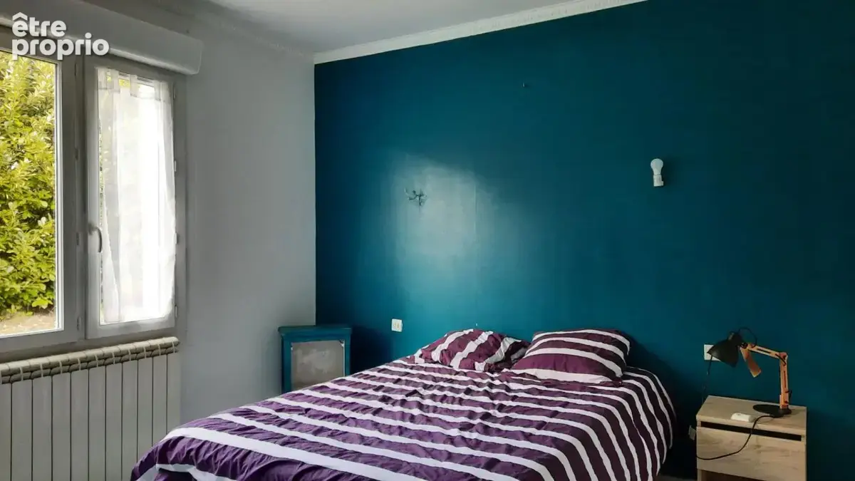 Maison de plain-pied 3 chambres, piscine et grand terrain - photo 8