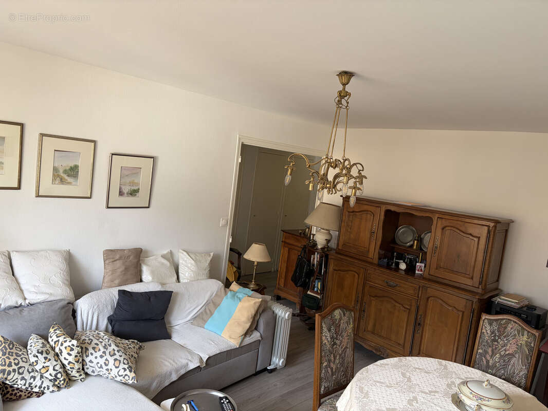 Appartement à SAINT-JEAN-DE-MAURIENNE