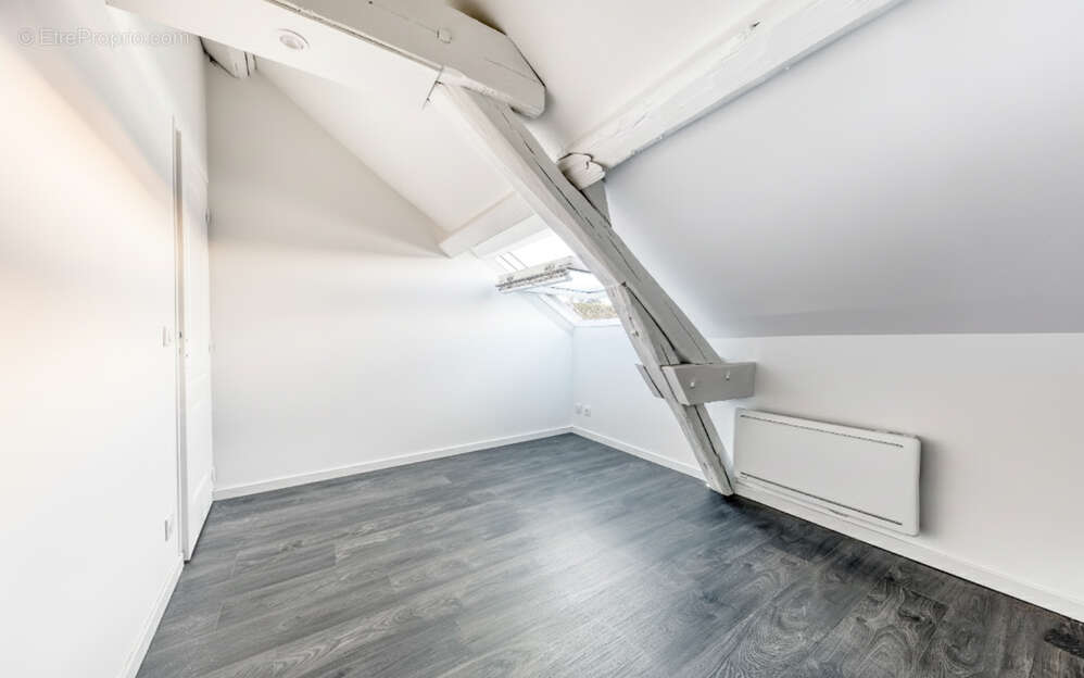 Appartement à GRISY-SUISNES