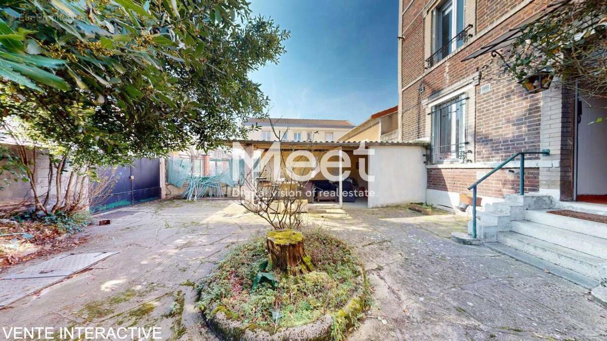 Appartement à IVRY-SUR-SEINE