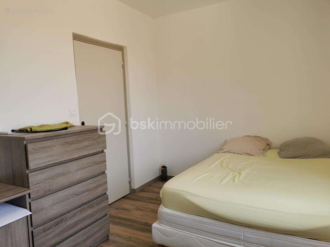 Maison à SAINT-ESTEVE