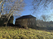 Maison à MAUSSAC