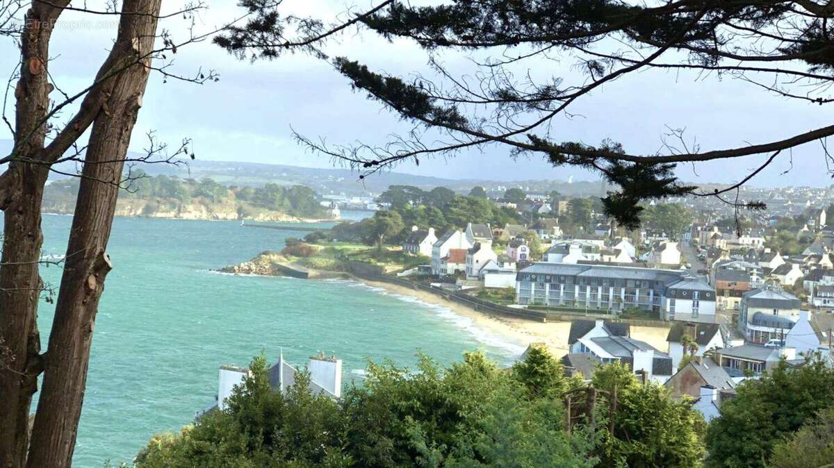 Terrain à DOUARNENEZ