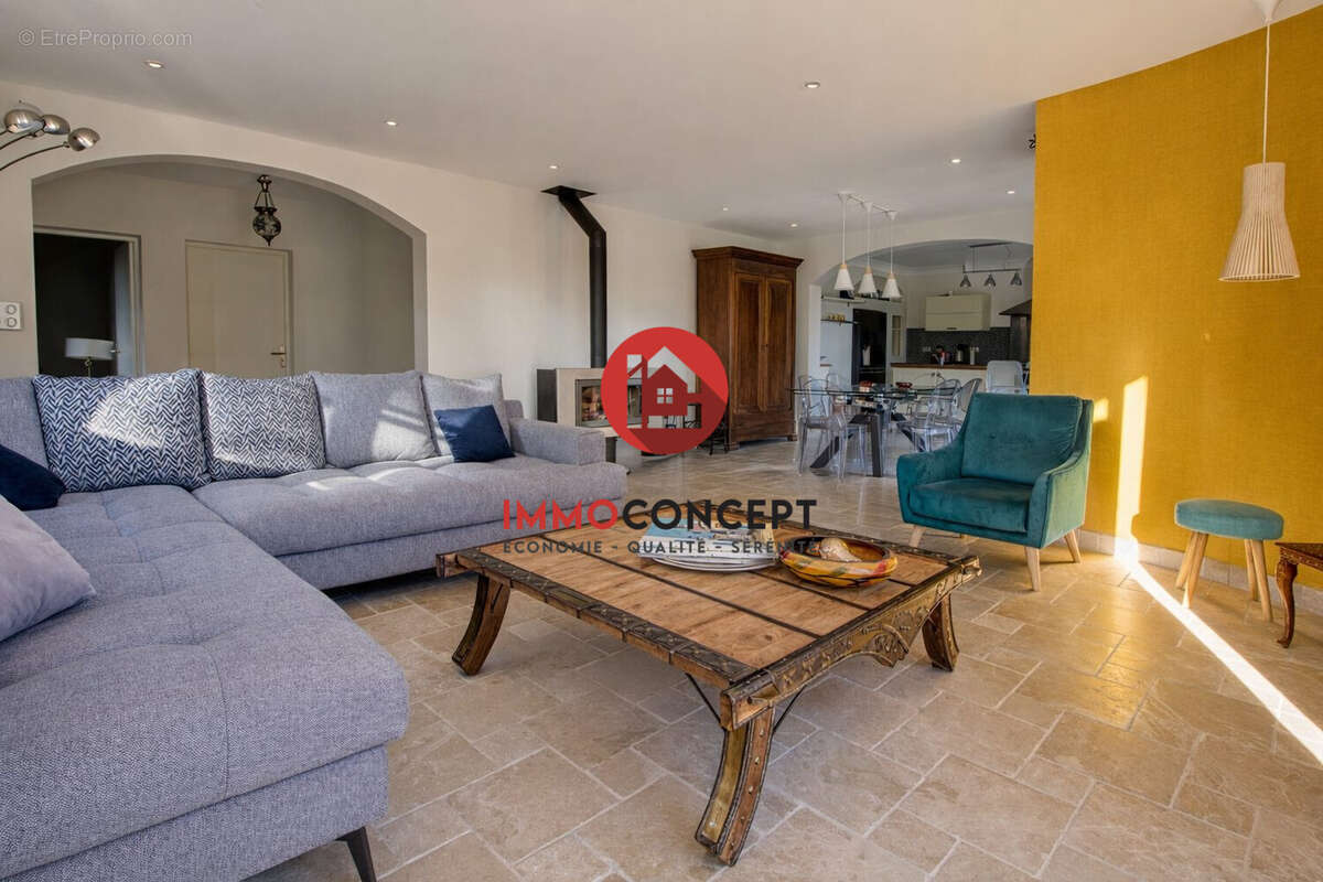 Séjour - Maison à PUJAUT