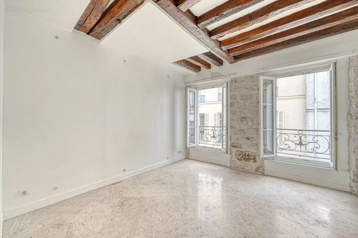 Appartement à PARIS-5E