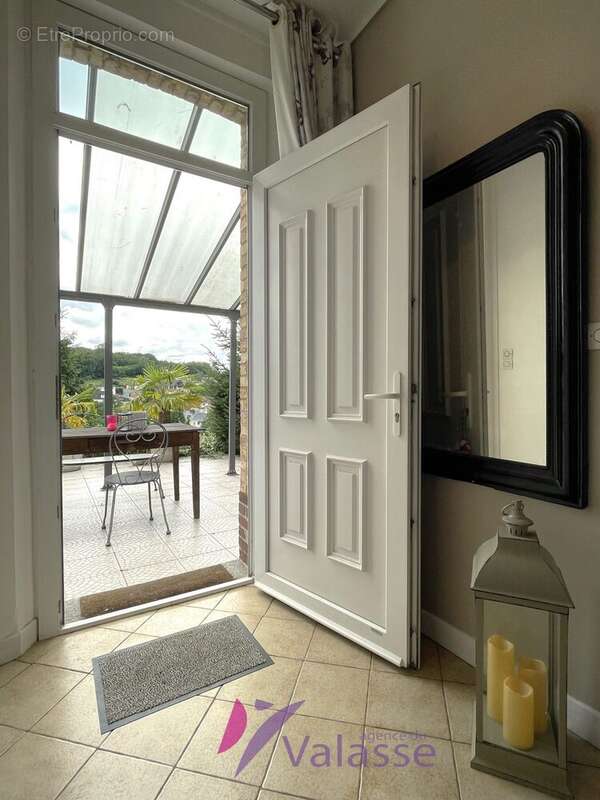 Maison à GRUCHET-LE-VALASSE