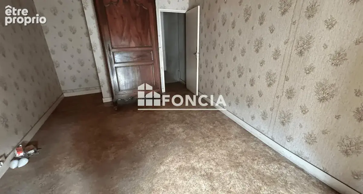 Maison de village à rénover – Cœur de bourg, toutes commodités à pied - photo 5