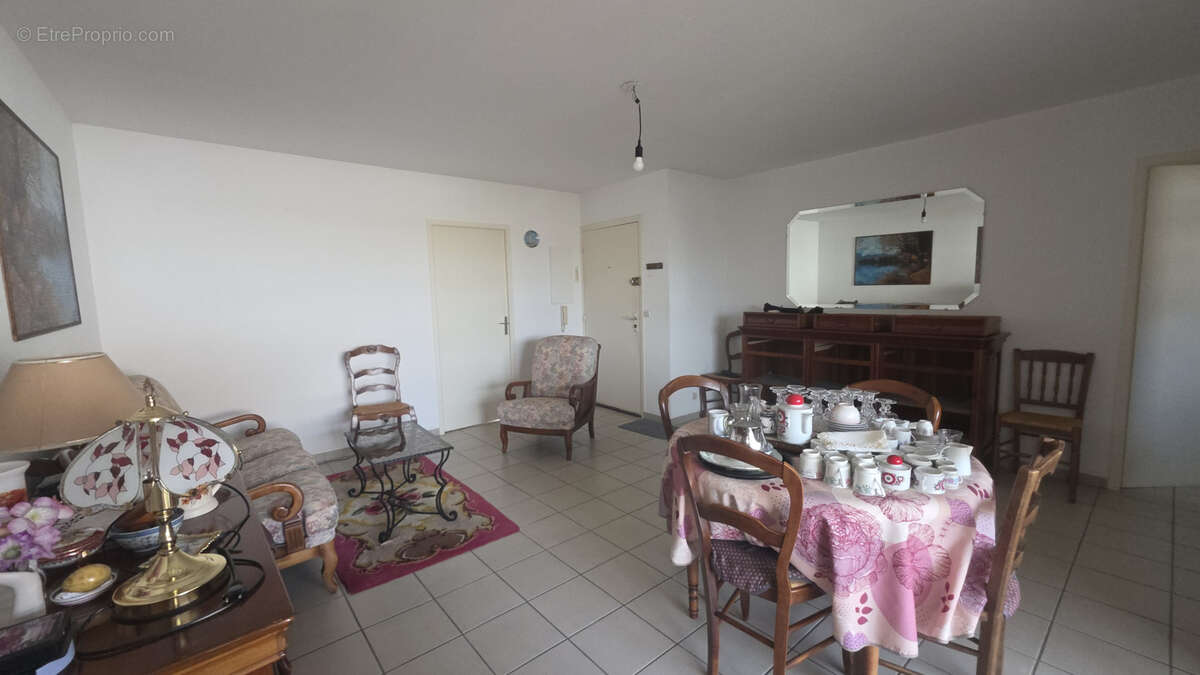 Appartement à SAINT-MARTIN-DE-SEIGNANX