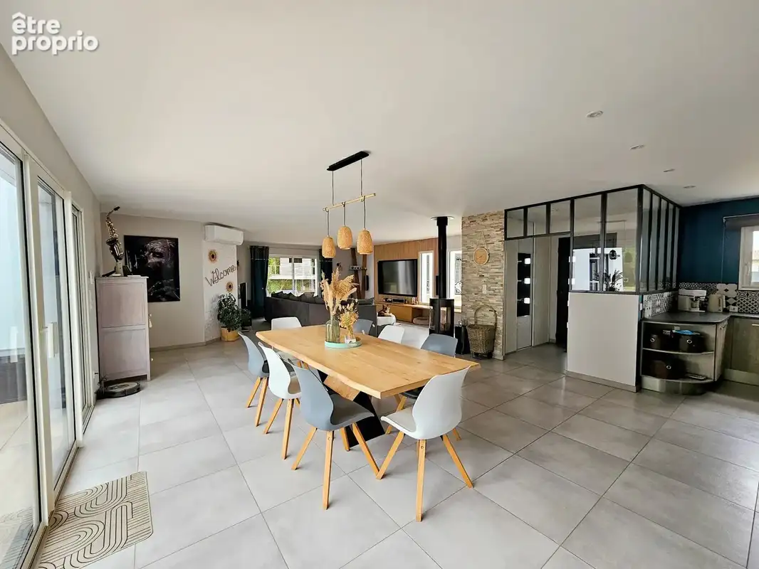 Maison ultra-contemporaine à 4 km de Saintes - photo 3