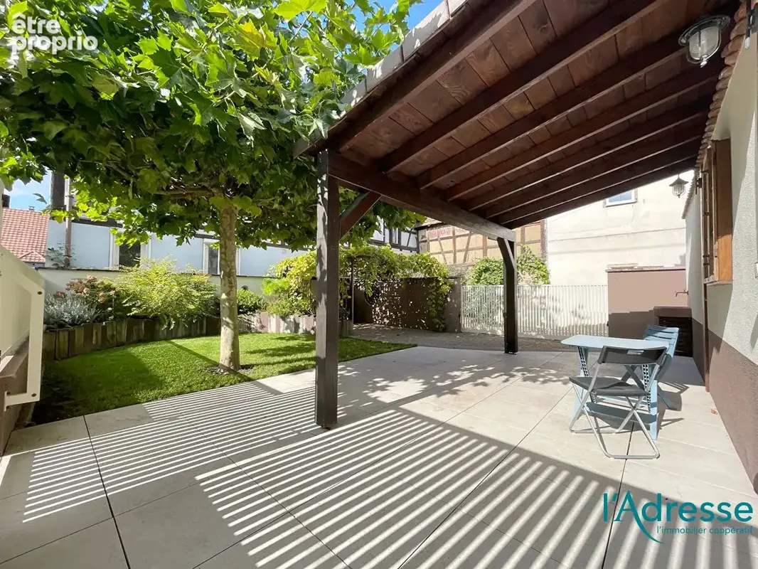 Maison Sainte Croix En Plaine 6 pièces 176.9 m2 - photo 1