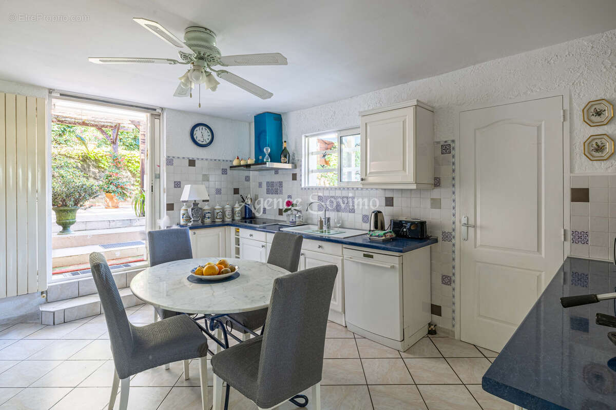 Maison à MOUGINS