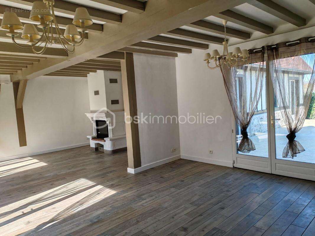 A VENDRE Maison 3 chambres, séjour 45 m², double garage – TROUVILLE-LA-HAULE - photo 6