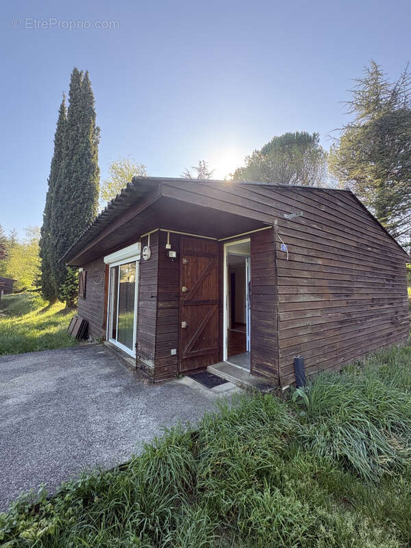 Maison à MONTAYRAL