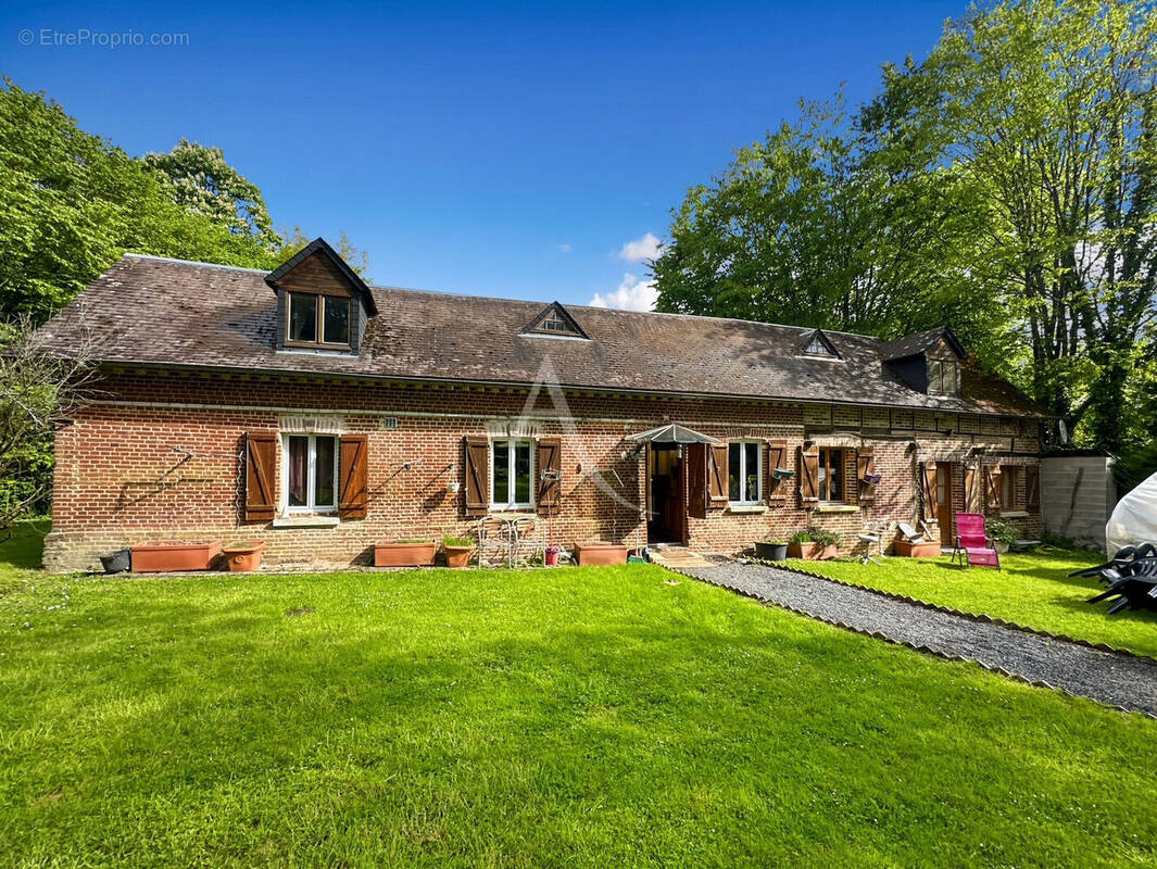 Maison à ETREPAGNY