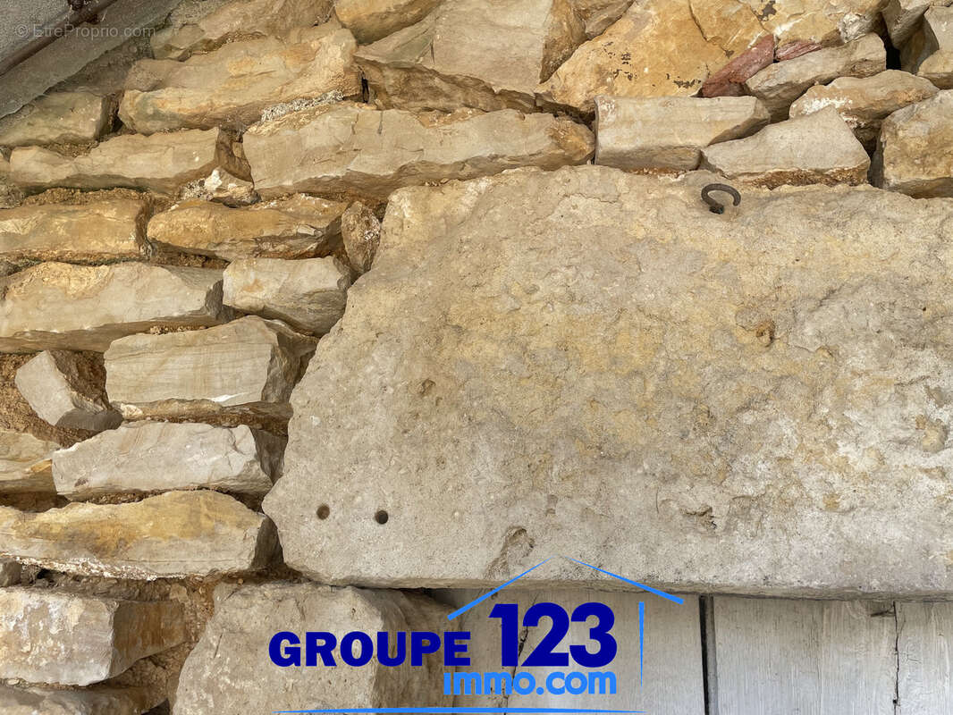 Maison double sur les hauteurs de Clamecy (58) de plus de 180 m2 - photo 26