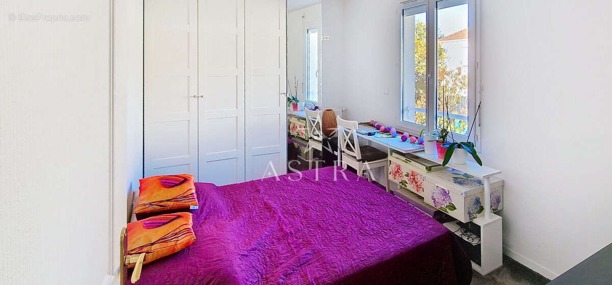 Maison à L&#039;HAY-LES-ROSES