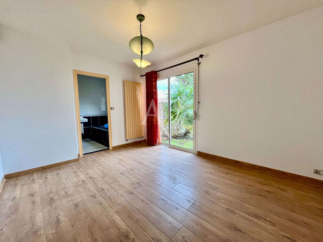 Maison à NOTRE-DAME-DE-RIEZ