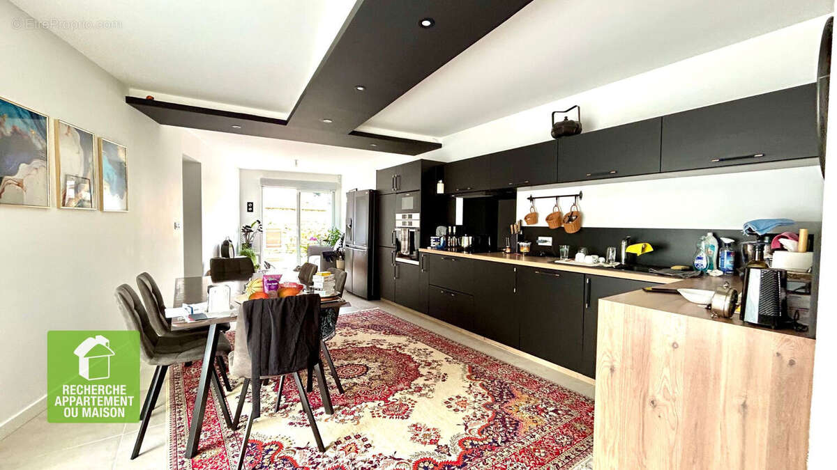 Maison à BOURGOIN-JALLIEU