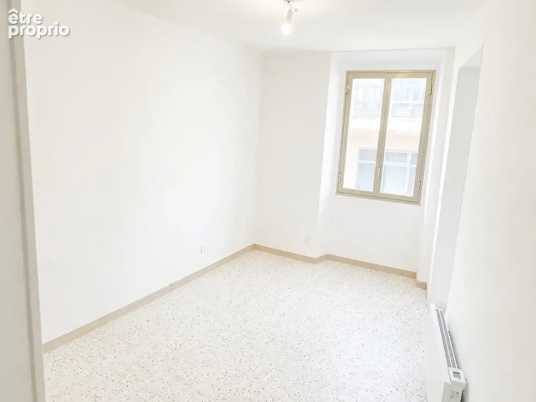 EXCLUSIVITE RARE — 4 pièces 86 m2 avec ascenseur  Masséna   Cours Saleya  Vieux‑Nice - photo 9