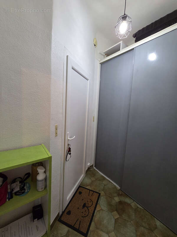 Appartement à MARSEILLE-3E