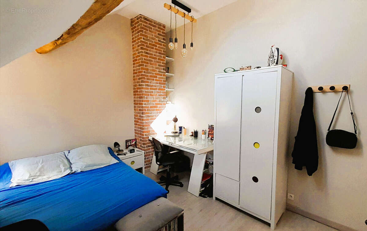 Maison à LIMOURS