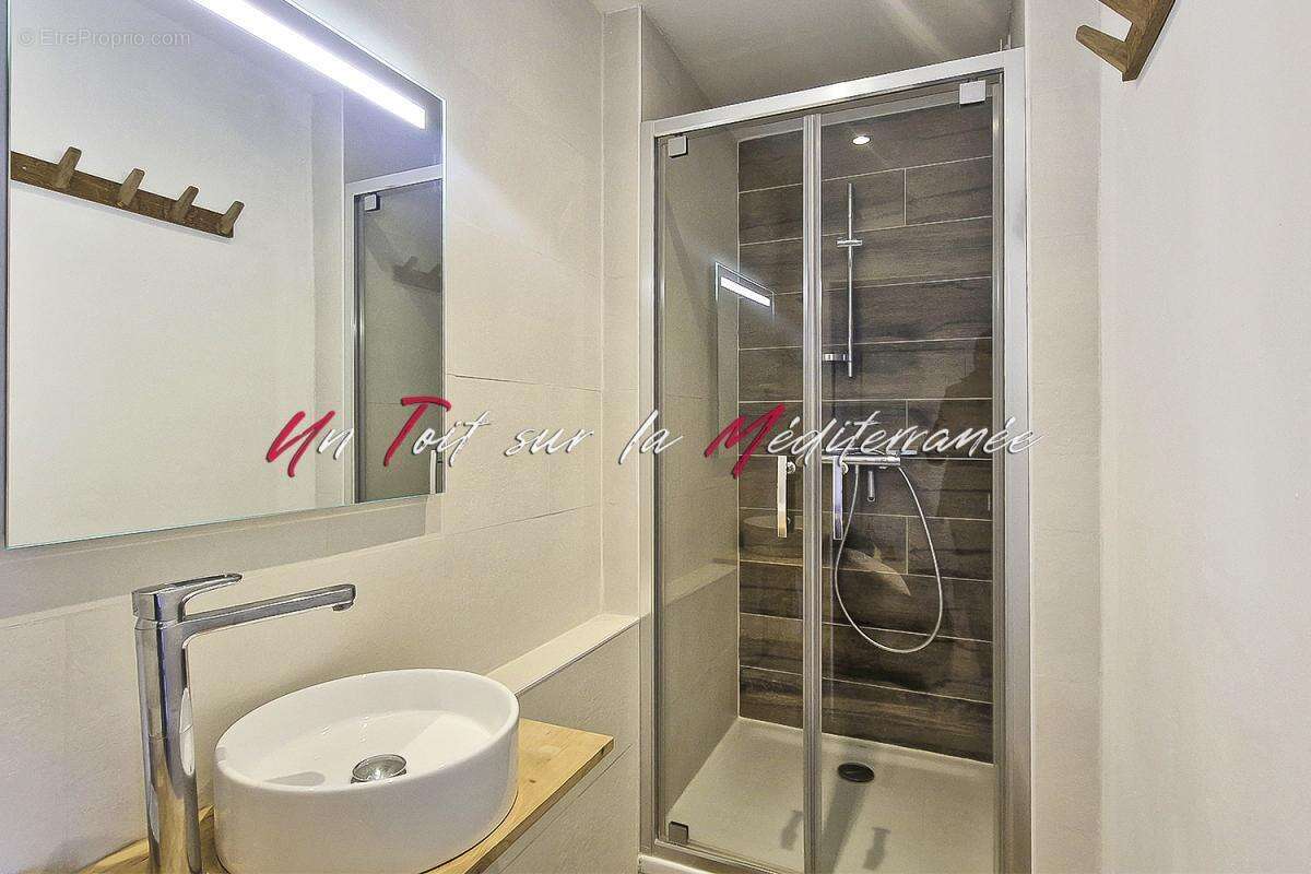 Appartement à HYERES