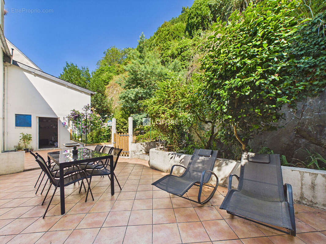 Maison Port Launay 8 pièce(s)  167 m2 avec jardin - photo 3