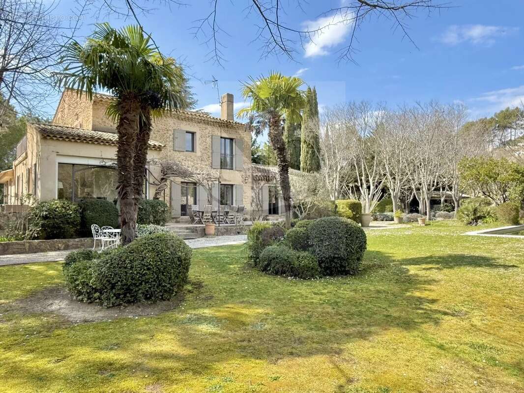 Maison à AIX-EN-PROVENCE