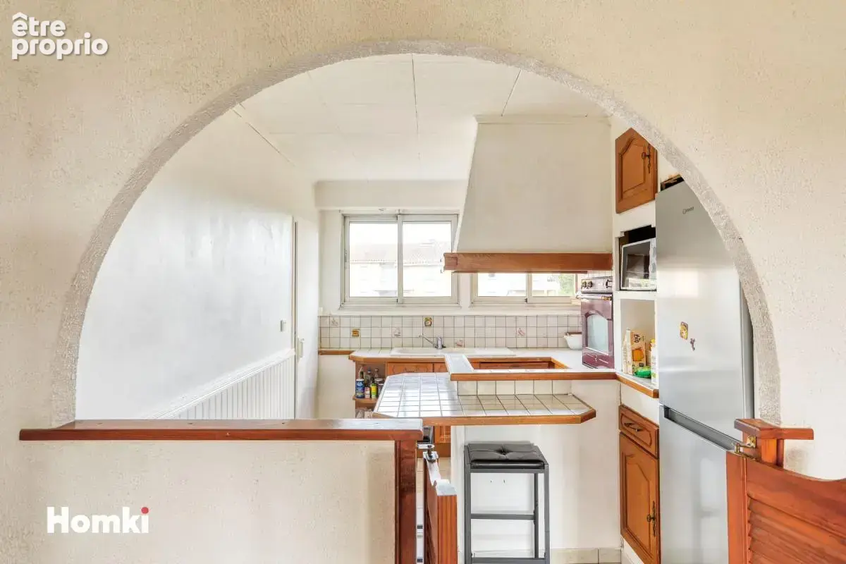 Appartement T4 de 80 m² à Toulouse 31500, Rue d'Arles - photo 4
