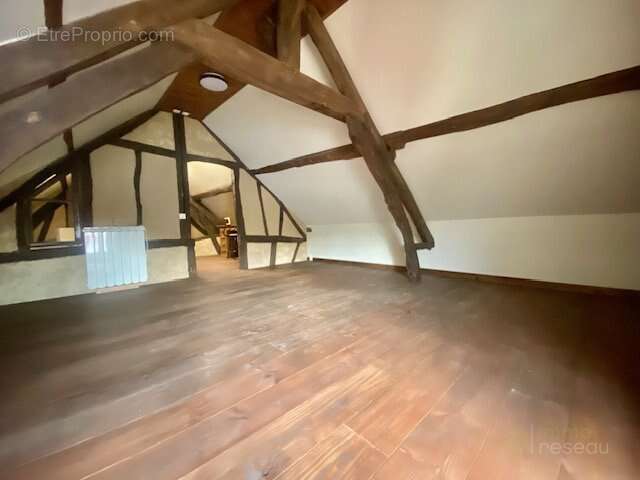 Maison à SAINT-GERMER-DE-FLY
