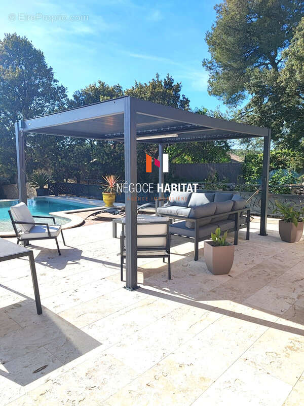 Maison à NIMES