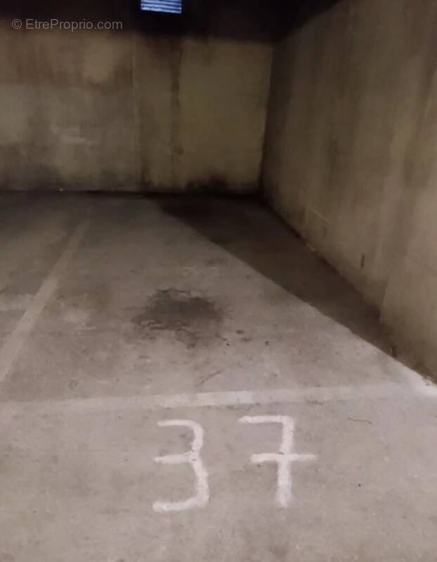Parking à NICE