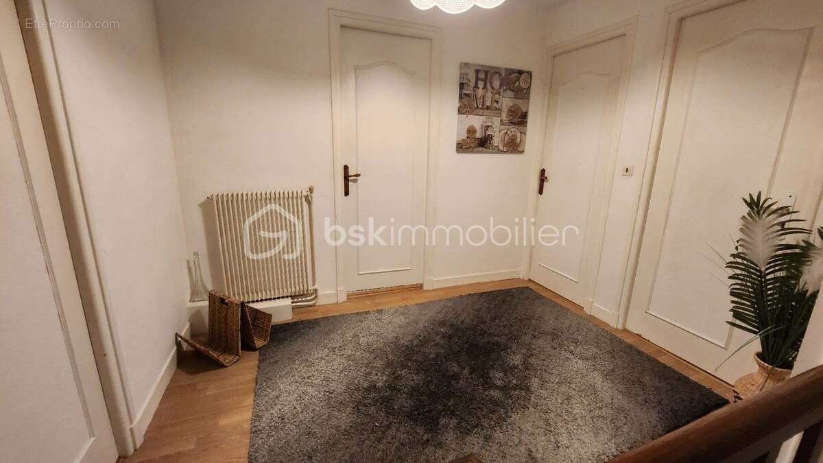 Maison à RIBECOURT-DRESLINCOURT