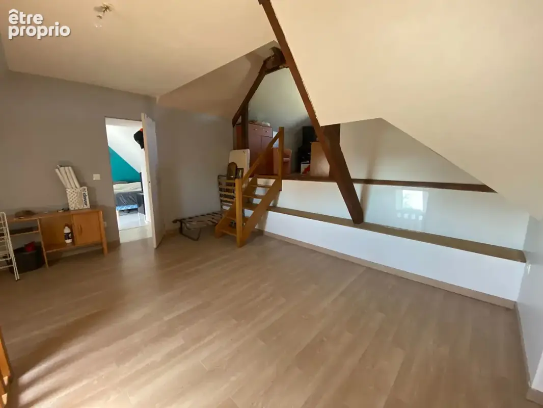 Dans le Perche, Longère avec 4 chambres et plus d'1 hectare de terrain - photo 7