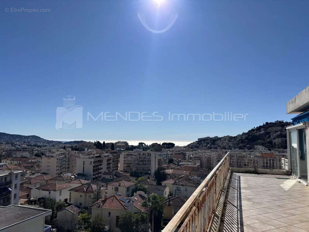 Appartement à NICE